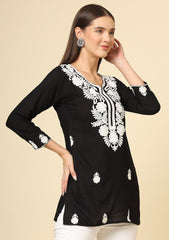 Women Black Resham Embroidered Rayon Kurta