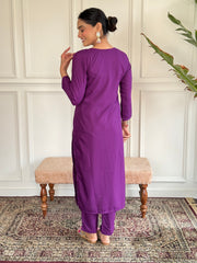 Women Embroidered Rayon Slub kurta set