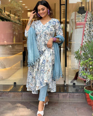 Women PRINTED FRENCH CREAP kurta set