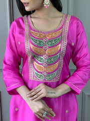 WOMEN Embrodairy Stright Kurta Set