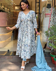 Women PRINTED FRENCH CREAP kurta set